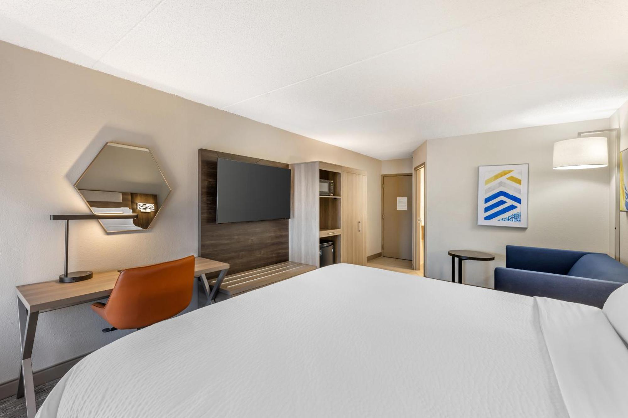 Holiday Inn Express Crestwood By Ihg Eksteriør billede