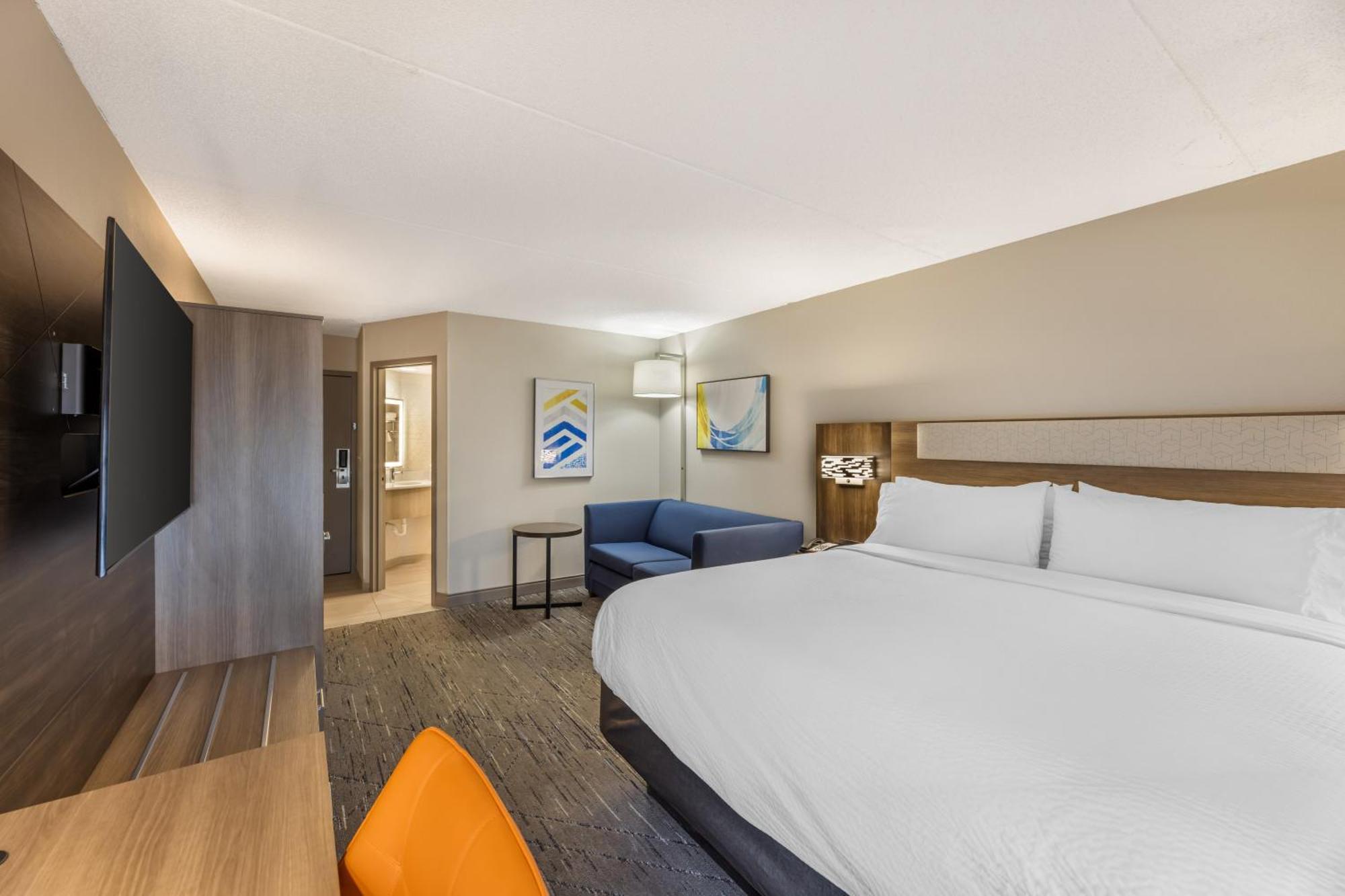 Holiday Inn Express Crestwood By Ihg Eksteriør billede