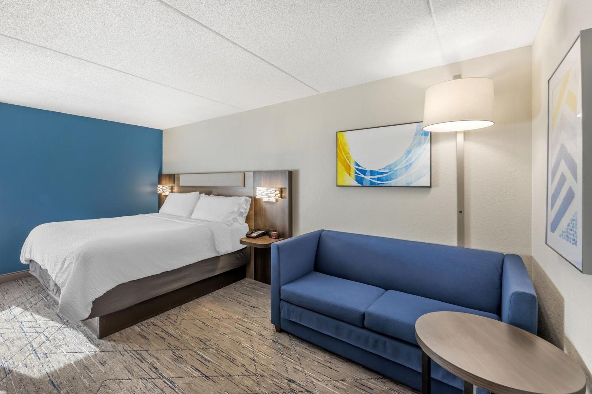 Holiday Inn Express Crestwood By Ihg Eksteriør billede